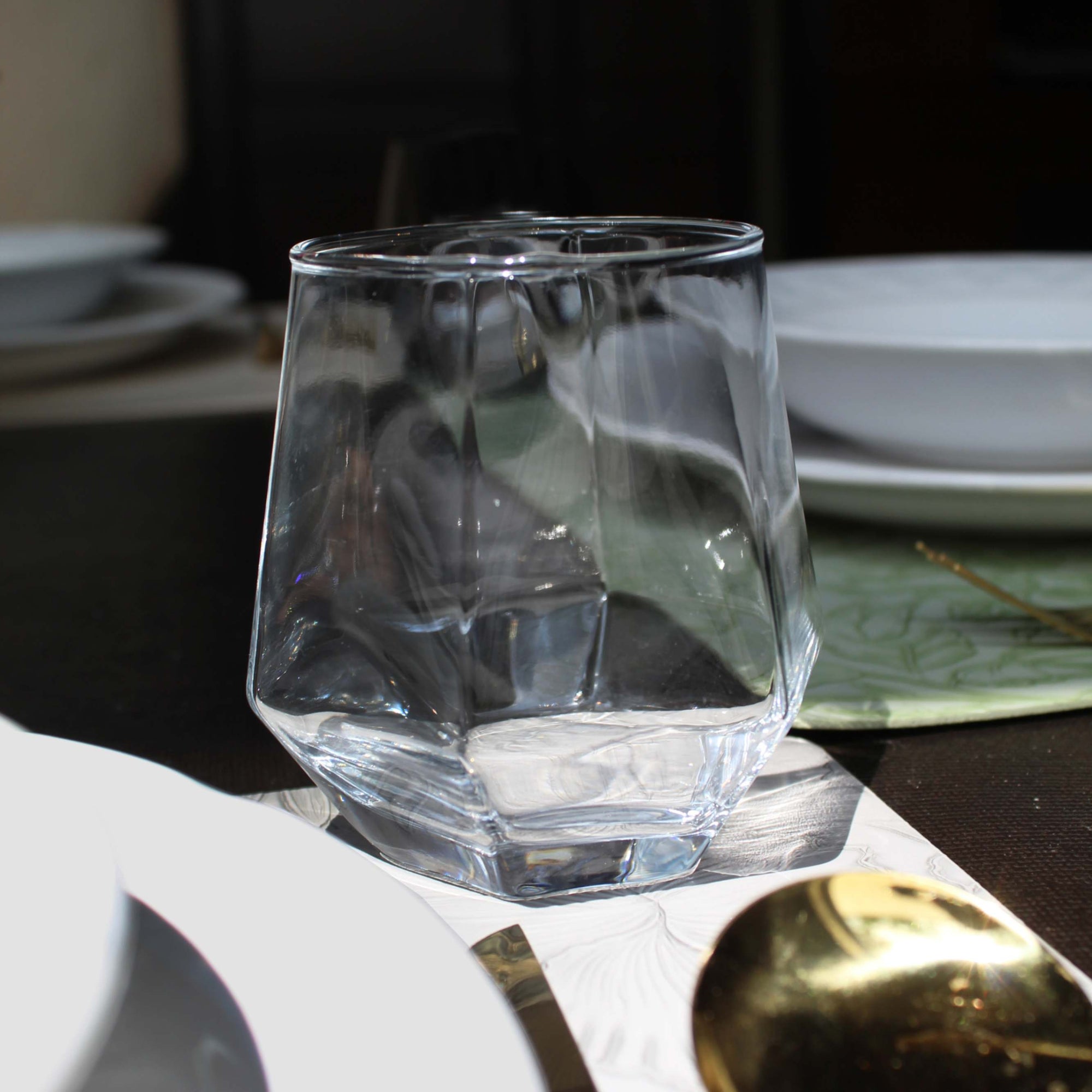 Vaso de Vidrio Hexagonal Transparente – 300 ml
