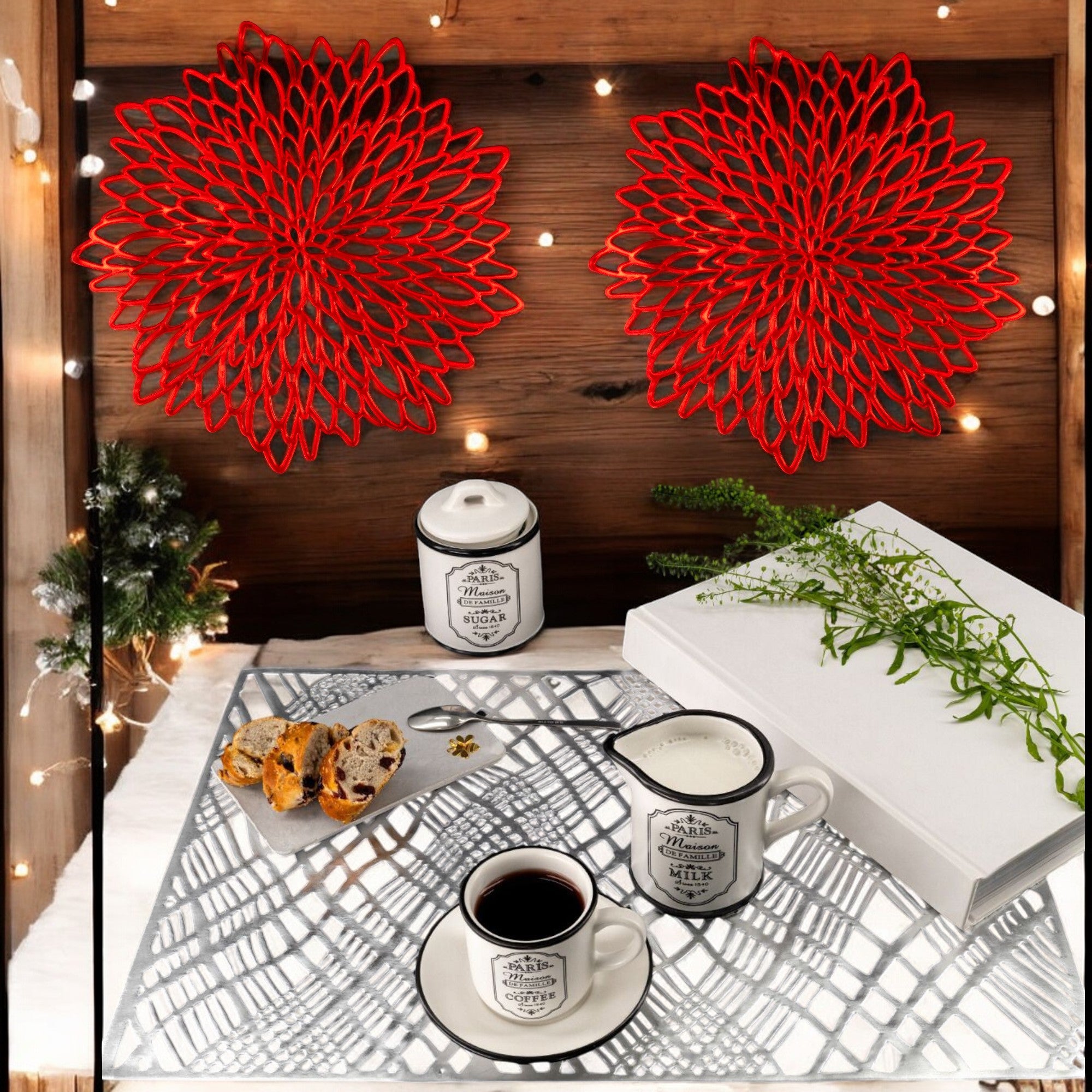 Bundle: Plata Navidad. Incluye un set de 6 manteles individuales modelo Sylvia color plateado y 1 set de 6 manteles individuales rojo metalizado modelo Marcela. - Mango Magenta